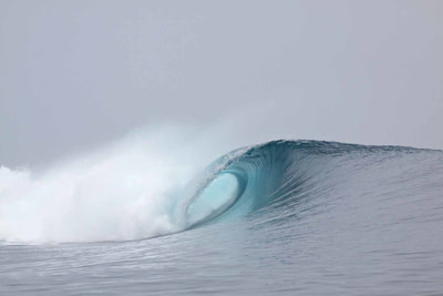 thunders mentawais islands surf spot